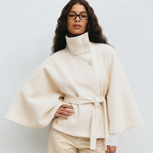 CLARA | MANTEAU CAPE CEINTURÉ SILHOUETTE MARQUÉE
