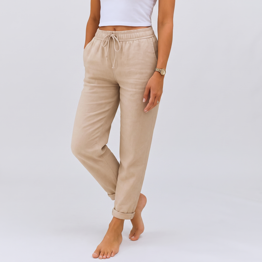 Louise pantalon souple grand confort - photo studio fond gris